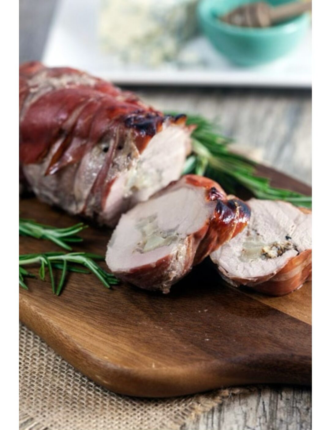 Pear and gorgonzola stuffed pork tenderloin
