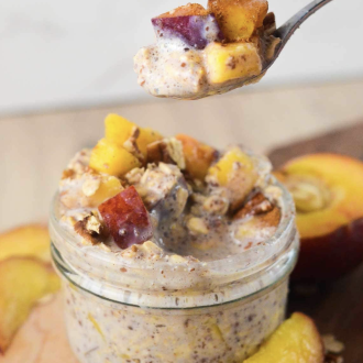 Peach Cobbler Oats